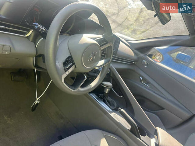 Чорний Хендай Елантра, об'ємом двигуна 2 л та пробігом 23 тис. км за 16750 $, фото 19 на Automoto.ua