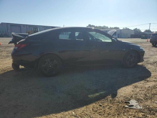 Черный Хендай Элантра, объемом двигателя 2 л и пробегом 41 тыс. км за 3500 $, фото 2 на Automoto.ua