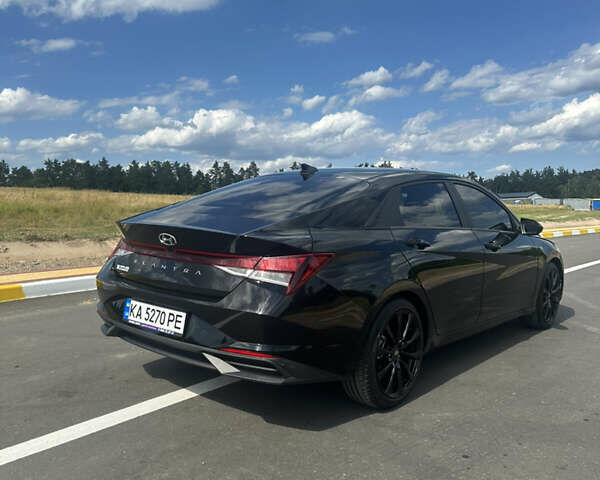 Черный Хендай Элантра, объемом двигателя 2 л и пробегом 69 тыс. км за 17400 $, фото 2 на Automoto.ua