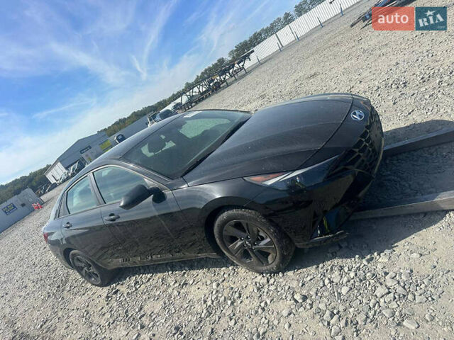Чорний Хендай Елантра, об'ємом двигуна 2 л та пробігом 23 тис. км за 16750 $, фото 24 на Automoto.ua