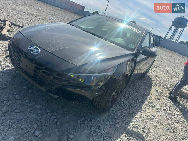 Чорний Хендай Елантра, об'ємом двигуна 2 л та пробігом 23 тис. км за 16750 $, фото 27 на Automoto.ua