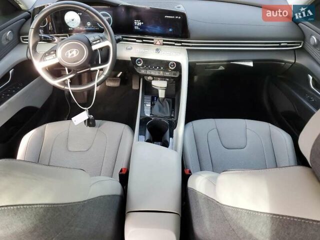 Черный Хендай Элантра, объемом двигателя 1.58 л и пробегом 18 тыс. км за 6100 $, фото 7 на Automoto.ua