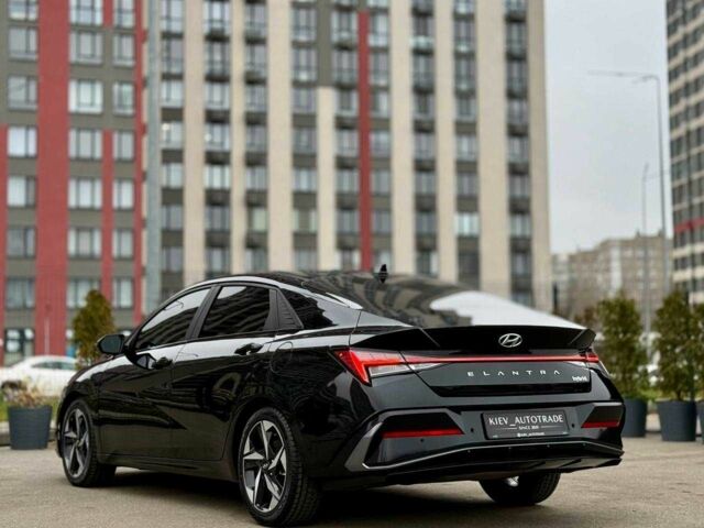 Черный Хендай Элантра, объемом двигателя 1.6 л и пробегом 142 тыс. км за 21500 $, фото 7 на Automoto.ua