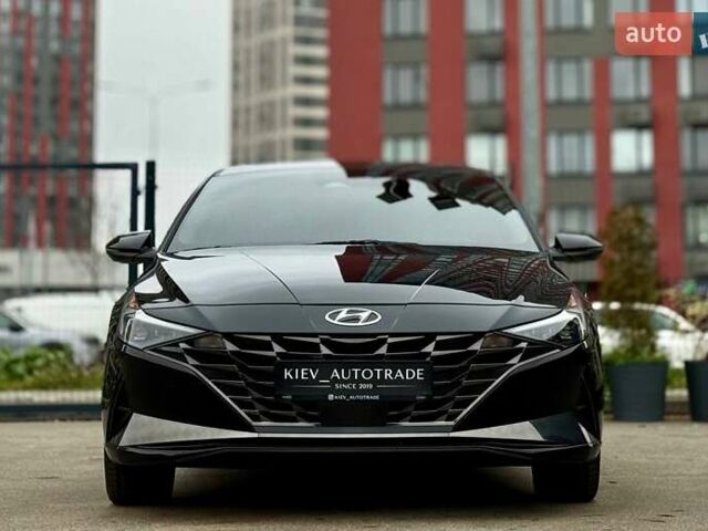 Чорний Хендай Елантра, об'ємом двигуна 1.6 л та пробігом 143 тис. км за 21500 $, фото 2 на Automoto.ua