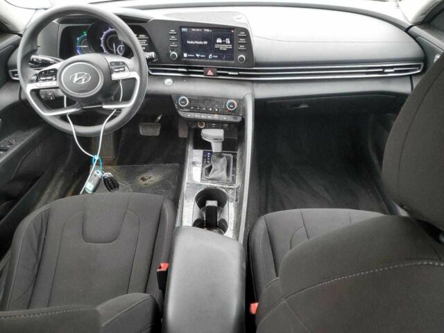 Черный Хендай Элантра, объемом двигателя 1.6 л и пробегом 96 тыс. км за 5300 $, фото 7 на Automoto.ua