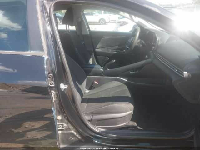 Черный Хендай Элантра, объемом двигателя 2 л и пробегом 58 тыс. км за 4000 $, фото 6 на Automoto.ua