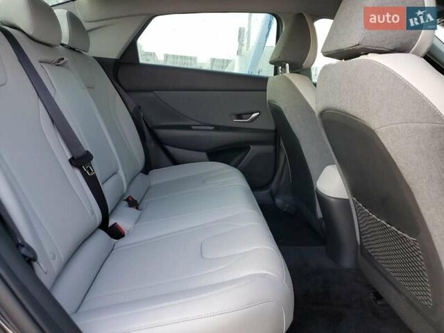 Черный Хендай Элантра, объемом двигателя 1.58 л и пробегом 18 тыс. км за 6100 $, фото 9 на Automoto.ua