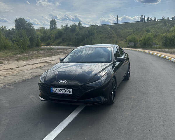 Черный Хендай Элантра, объемом двигателя 2 л и пробегом 69 тыс. км за 17400 $, фото 6 на Automoto.ua