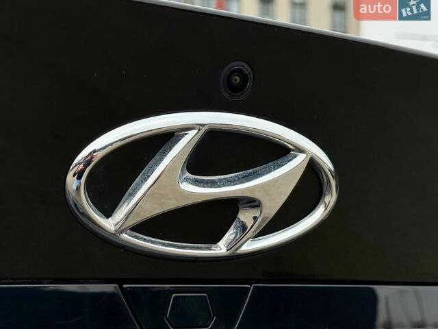 Чорний Хендай Елантра, об'ємом двигуна 1.6 л та пробігом 143 тис. км за 21500 $, фото 15 на Automoto.ua
