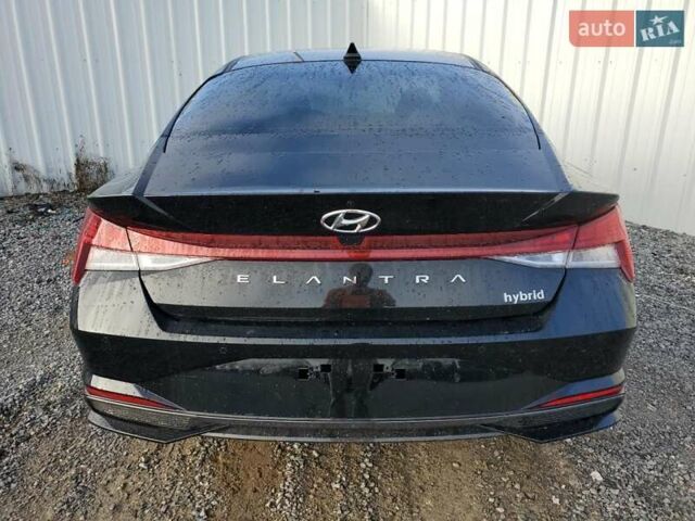 Черный Хендай Элантра, объемом двигателя 1.58 л и пробегом 18 тыс. км за 6100 $, фото 5 на Automoto.ua