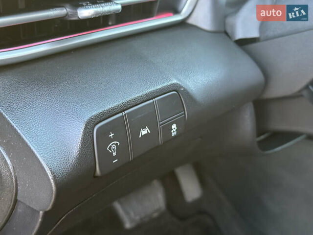 Хендай Элантра 2023 в Львове на Automoto.ua Черный Хендай Элантра, объемом двигателя 2 л и пробегом 100 тыс. км за 17900 $, фото 30 на Automoto.ua