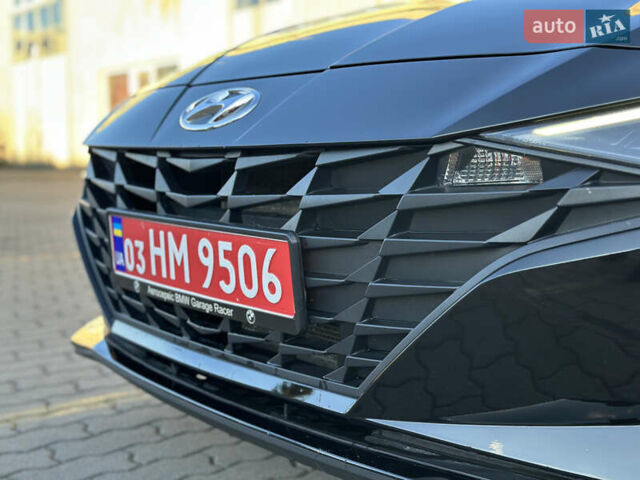 Хендай Элантра 2023 в Львове на Automoto.ua Черный Хендай Элантра, объемом двигателя 2 л и пробегом 100 тыс. км за 17900 $, фото 6 на Automoto.ua