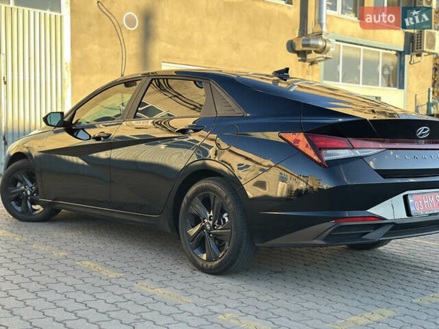 Хендай Элантра 2023 в Львове на Automoto.ua Черный Хендай Элантра, объемом двигателя 2 л и пробегом 100 тыс. км за 17900 $, фото 21 на Automoto.ua
