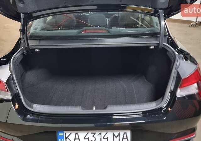 Черный Хендай Элантра, объемом двигателя 1.59 л и пробегом 55 тыс. км за 17900 $, фото 12 на Automoto.ua