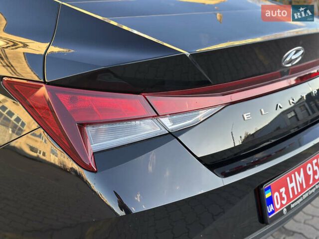 Хендай Элантра 2023 в Львове на Automoto.ua Черный Хендай Элантра, объемом двигателя 2 л и пробегом 100 тыс. км за 17900 $, фото 17 на Automoto.ua