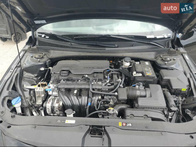 Черный Хендай Элантра, объемом двигателя 2 л и пробегом 9 тыс. км за 2490 $, фото 9 на Automoto.ua