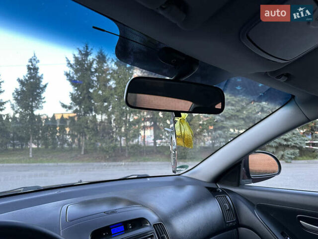 Фіолетовий Хендай Елантра, об'ємом двигуна 1.6 л та пробігом 198 тис. км за 6850 $, фото 37 на Automoto.ua