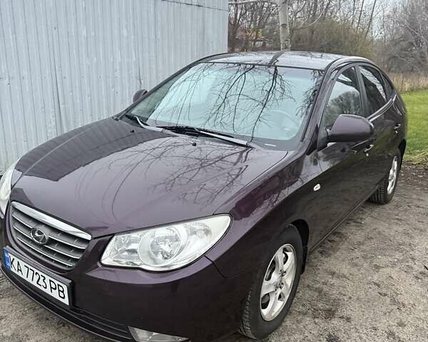 Фиолетовый Хендай Элантра, объемом двигателя 1.98 л и пробегом 322 тыс. км за 6900 $, фото 1 на Automoto.ua