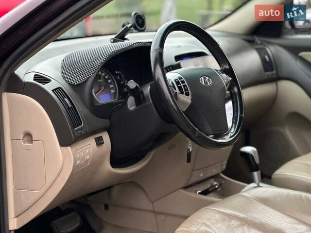 Фиолетовый Хендай Элантра, объемом двигателя 1.98 л и пробегом 322 тыс. км за 7400 $, фото 11 на Automoto.ua
