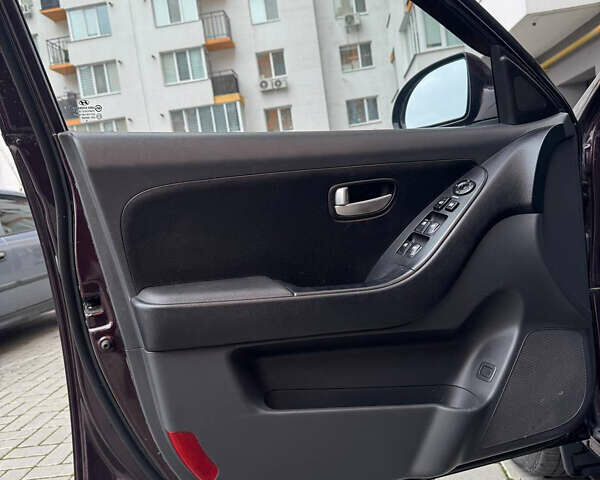 Фіолетовий Хендай Елантра, об'ємом двигуна 1.59 л та пробігом 221 тис. км за 5600 $, фото 11 на Automoto.ua