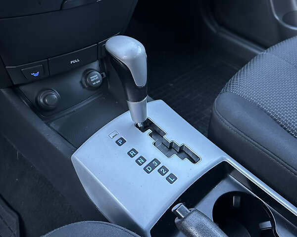 Фиолетовый Хендай Элантра, объемом двигателя 1.6 л и пробегом 198 тыс. км за 6750 $, фото 33 на Automoto.ua