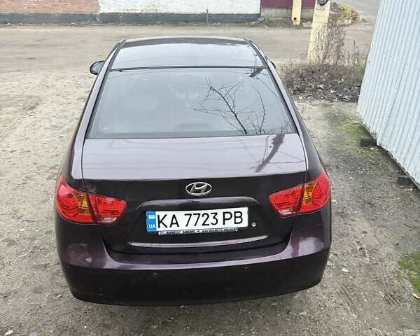 Фиолетовый Хендай Элантра, объемом двигателя 1.98 л и пробегом 322 тыс. км за 6900 $, фото 5 на Automoto.ua