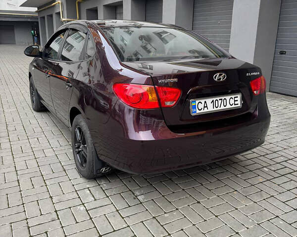 Фіолетовий Хендай Елантра, об'ємом двигуна 1.59 л та пробігом 221 тис. км за 5600 $, фото 5 на Automoto.ua