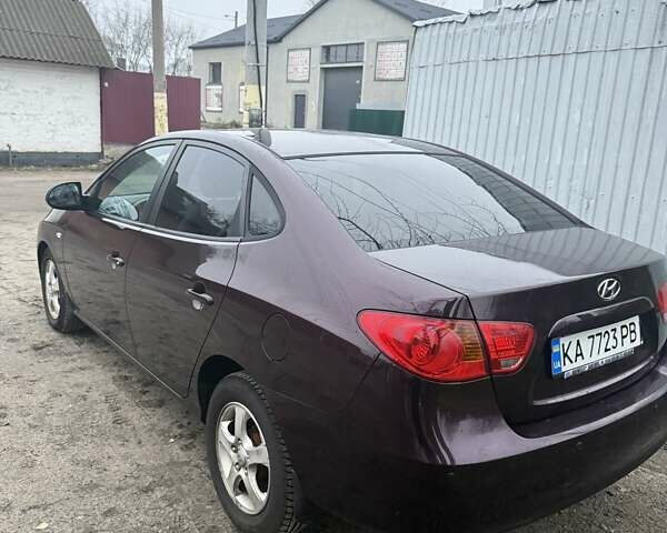 Фиолетовый Хендай Элантра, объемом двигателя 1.98 л и пробегом 322 тыс. км за 6900 $, фото 7 на Automoto.ua
