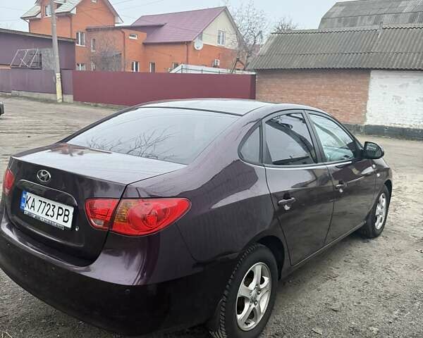 Фиолетовый Хендай Элантра, объемом двигателя 1.98 л и пробегом 322 тыс. км за 6900 $, фото 6 на Automoto.ua