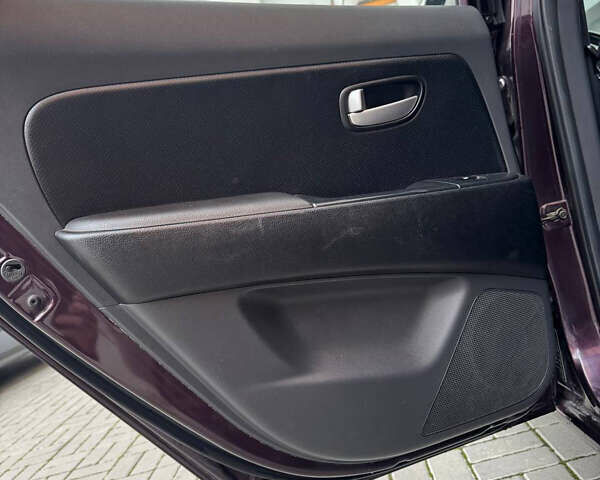 Фіолетовий Хендай Елантра, об'ємом двигуна 1.59 л та пробігом 221 тис. км за 5600 $, фото 12 на Automoto.ua