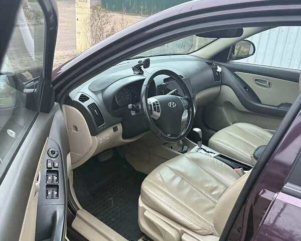 Фиолетовый Хендай Элантра, объемом двигателя 1.98 л и пробегом 322 тыс. км за 6900 $, фото 8 на Automoto.ua