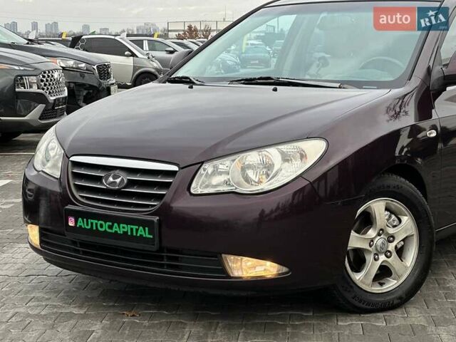 Фиолетовый Хендай Элантра, объемом двигателя 1.98 л и пробегом 322 тыс. км за 7400 $, фото 1 на Automoto.ua