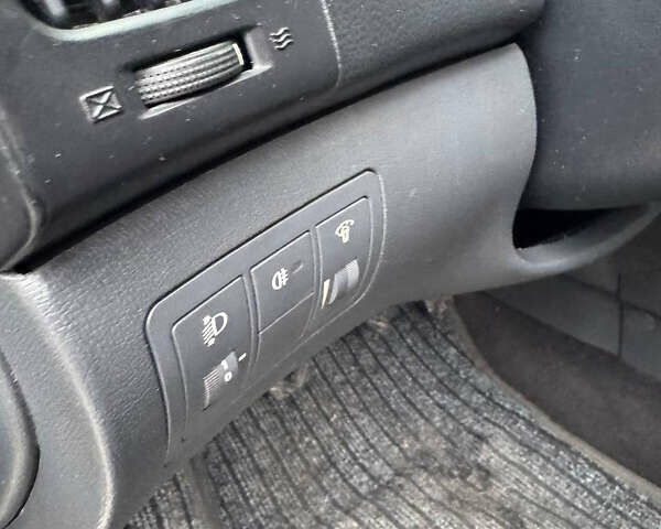 Фіолетовий Хендай Елантра, об'ємом двигуна 1.59 л та пробігом 221 тис. км за 5600 $, фото 17 на Automoto.ua