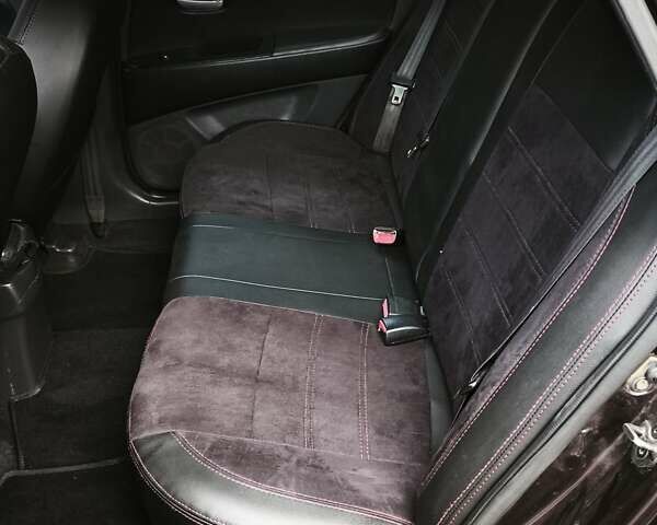 Фиолетовый Хендай Элантра, объемом двигателя 1.59 л и пробегом 276 тыс. км за 4800 $, фото 11 на Automoto.ua