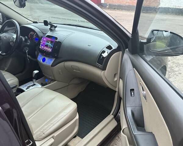 Фиолетовый Хендай Элантра, объемом двигателя 1.98 л и пробегом 322 тыс. км за 6900 $, фото 18 на Automoto.ua