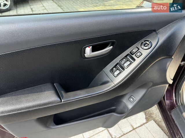 Хендай Элантра 2007 в Днепре (Днепропетровске) на Automoto.ua Фиолетовый Хендай Элантра, объемом двигателя 1.6 л и пробегом 70 тыс. км за 6300 $, фото 6 на Automoto.ua