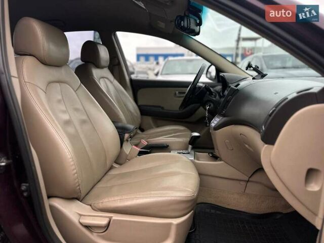 Фиолетовый Хендай Элантра, объемом двигателя 1.98 л и пробегом 322 тыс. км за 7400 $, фото 12 на Automoto.ua