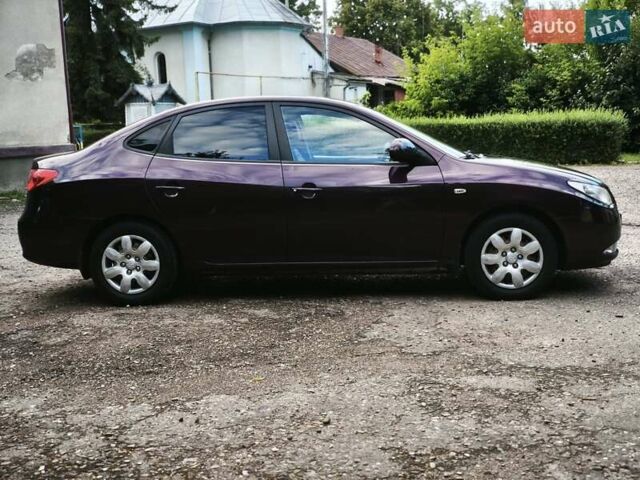 Фиолетовый Хендай Элантра, объемом двигателя 1.59 л и пробегом 276 тыс. км за 4800 $, фото 2 на Automoto.ua