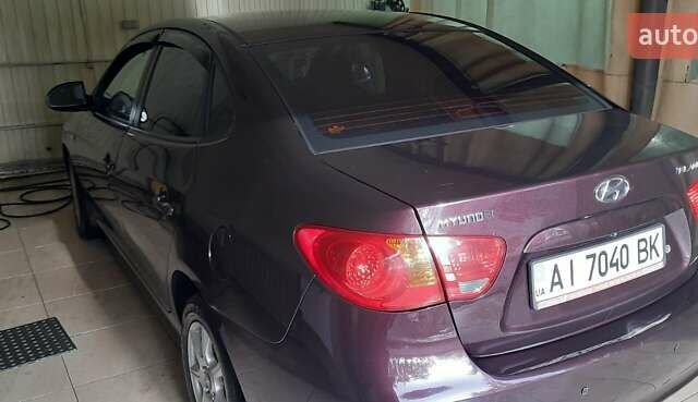 Хендай Элантра 2008 в Василькове на Automoto.ua Фиолетовый Хендай Элантра, объемом двигателя 1.59 л и пробегом 262 тыс. км за 5500 $, фото 3 на Automoto.ua