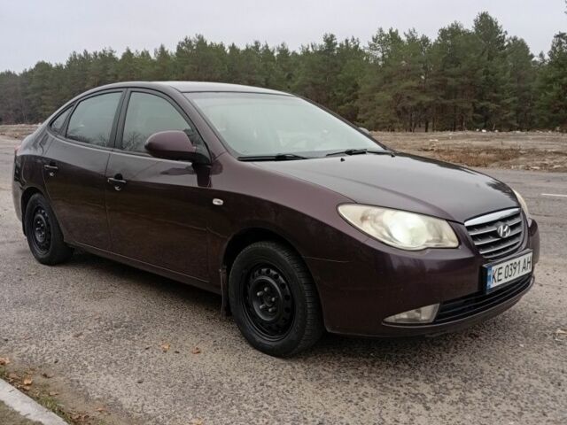 Фиолетовый Хендай Элантра, объемом двигателя 1.6 л и пробегом 333 тыс. км за 5000 $, фото 8 на Automoto.ua