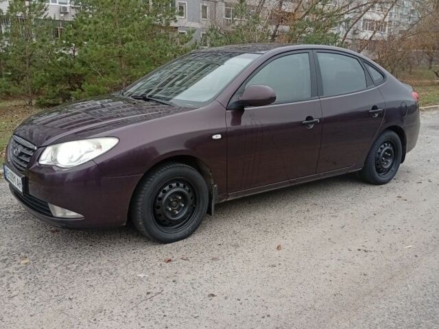 Фиолетовый Хендай Элантра, объемом двигателя 1.6 л и пробегом 333 тыс. км за 5000 $, фото 2 на Automoto.ua