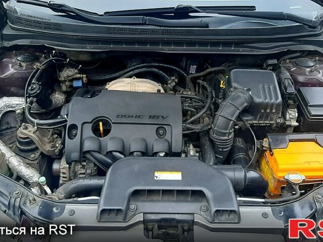 Фиолетовый Хендай Элантра, объемом двигателя 1.6 л и пробегом 232 тыс. км за 6250 $, фото 10 на Automoto.ua