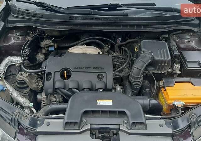 Фиолетовый Хендай Элантра, объемом двигателя 1.6 л и пробегом 230 тыс. км за 6200 $, фото 6 на Automoto.ua