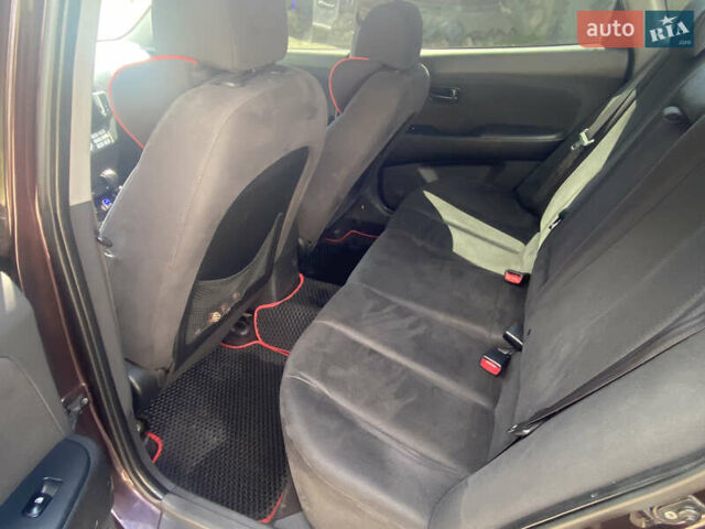 Фиолетовый Хендай Элантра, объемом двигателя 1.59 л и пробегом 190 тыс. км за 4900 $, фото 7 на Automoto.ua