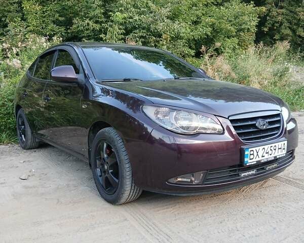 Фиолетовый Хендай Элантра, объемом двигателя 1.59 л и пробегом 192 тыс. км за 6500 $, фото 1 на Automoto.ua