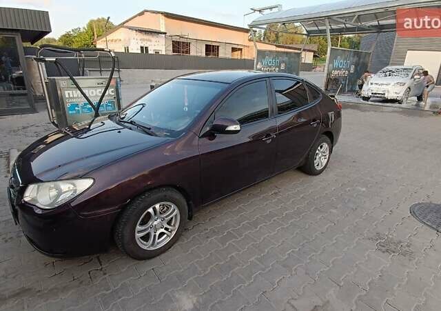 Фіолетовий Хендай Елантра, об'ємом двигуна 1.59 л та пробігом 180 тис. км за 7000 $, фото 2 на Automoto.ua