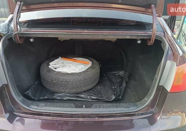 Фіолетовий Хендай Елантра, об'ємом двигуна 1.59 л та пробігом 180 тис. км за 7000 $, фото 22 на Automoto.ua