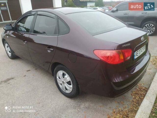 Коричневый Хендай Элантра, объемом двигателя 1.6 л и пробегом 158 тыс. км за 5500 $, фото 13 на Automoto.ua