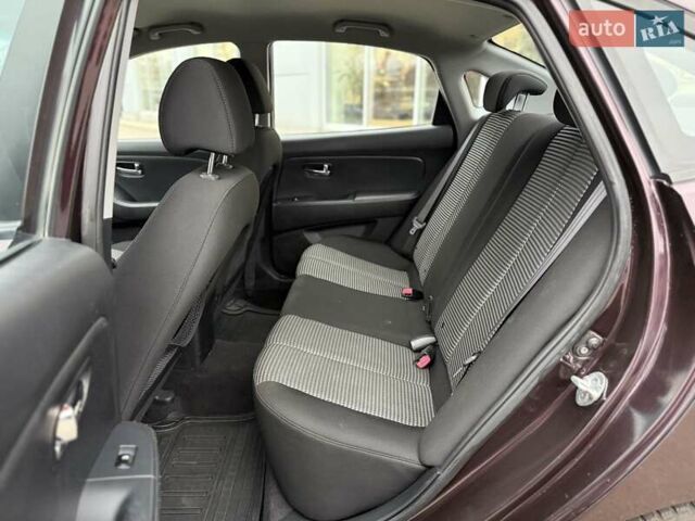 Коричневый Хендай Элантра, объемом двигателя 1.59 л и пробегом 199 тыс. км за 6300 $, фото 16 на Automoto.ua