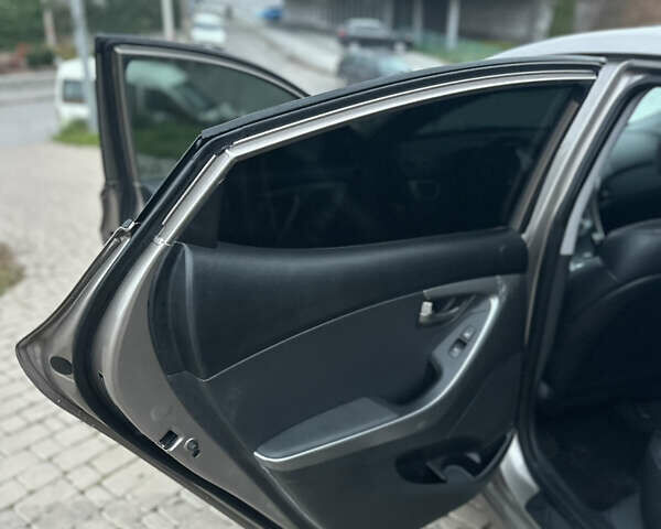 Коричневый Хендай Элантра, объемом двигателя 1.8 л и пробегом 230 тыс. км за 7700 $, фото 17 на Automoto.ua